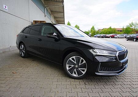 Skoda Superb 2.0TDI Combi DSG Navi ACC 360° Kamera LED
