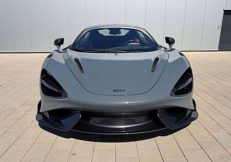 McLaren 765LT Spider Stealth Pack