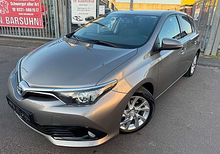 Toyota Auris Executive 1-Hand/Kamera/Navi/Keyless-Go