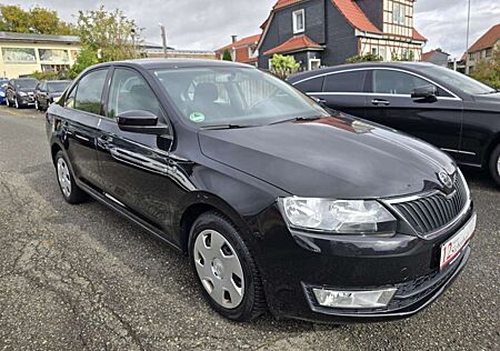 Skoda Rapid /Spaceback Ambition SHZ Tempomat Klima 63000km