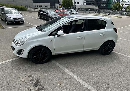 Opel Corsa 1.4 16V Innovation