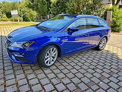 SEAT Leon FR ST 1.4 TSI Start&Stop LED Pano Navi Tempomat