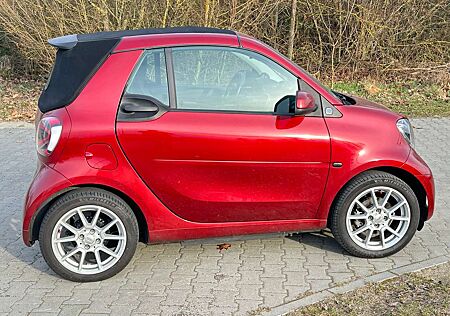 Smart ForTwo cabrio EQ prime edition one Brabus Led Paket Voll 34Teur Neupreis