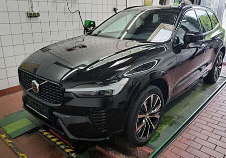 Volvo XC 60 XC60 Plus Dark VollLeder*4xSHZ*Kamera*20*ACC*LED