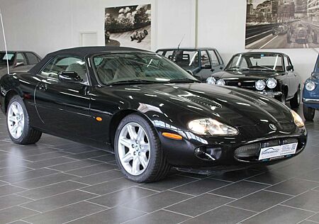 Jaguar XK8 4.0 V8 Cabriolet 1. Hand