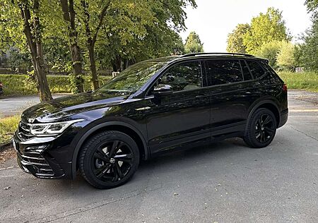 VW Tiguan Allspace Volkswagen 2.0 TSI OPF 4Motion DSG R-Line
