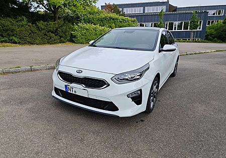 Kia Cee'd Ceed / Ceed 1.4 T-GDI Platinum Edition