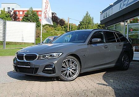 BMW 320 e Touring M Sport A.Individual.AHK.LED