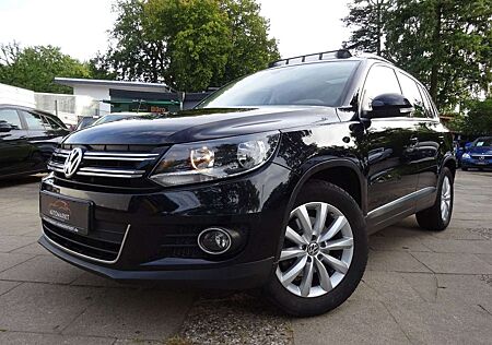 VW Tiguan Volkswagen Sport & Style BMT/Panorama/Klimaa/SHZ/PDC