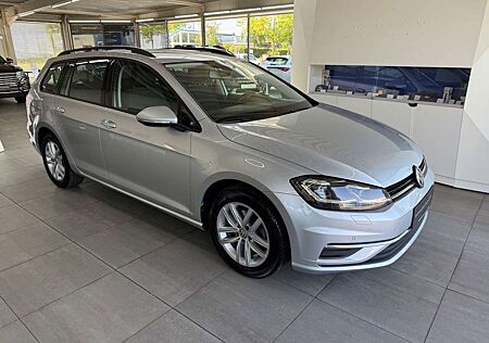 VW Golf Volkswagen VII*Variant*Comfl*Navi*ACC*LED*AHK*