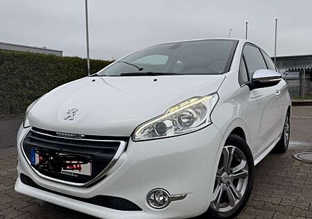 Peugeot 208 Allure