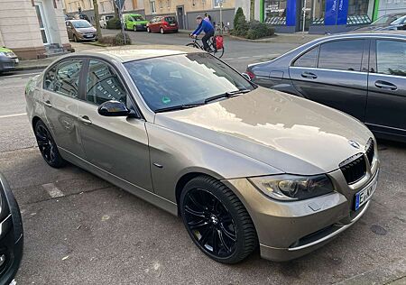 BMW 320d 320