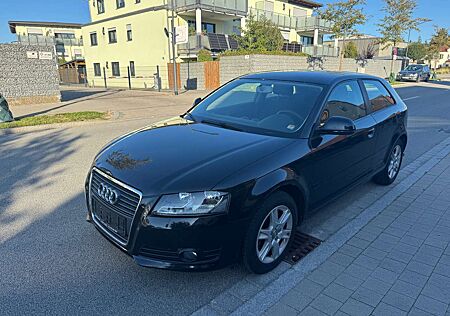 Audi A3 Sportback 1.6 Sportback tiptronic Attraction