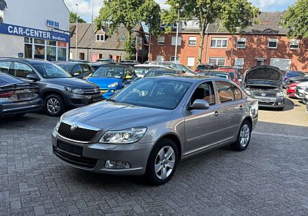 Skoda Octavia Lim. Elegance*DSG*1HAND*NUR 54 TKM***