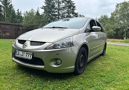 Mitsubishi Grandis 2.4 Intense