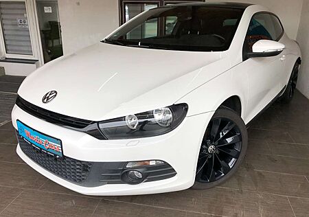 VW Scirocco Volkswagen EURO5 8xReife Climatronic Sitzheizung Einparkhilfe