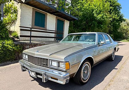 Chevrolet Caprice 5.6L/1-HAND/115.000KM/TÜV03.2026