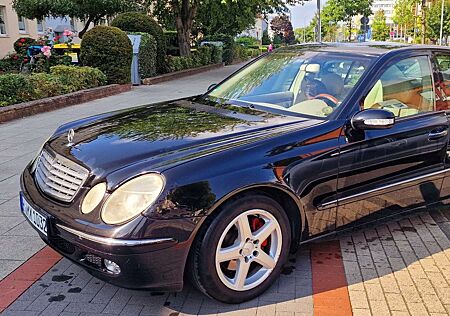 Mercedes-Benz E 200 CDI Elegance