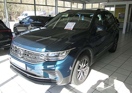 VW Tiguan Volkswagen 2.0 TDI Life DSG+AHK+LED+NAVI