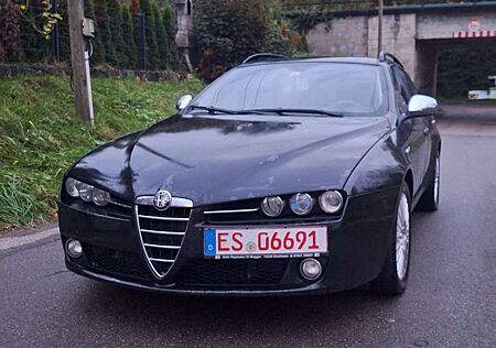 Alfa Romeo Sportwagon 2.4 JTDM 20V Distinctive