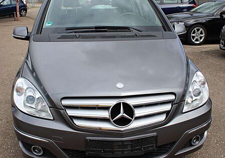 Mercedes-Benz B 200 ,Facelift,2.0,TÜV 10.2026!!Euro5!!