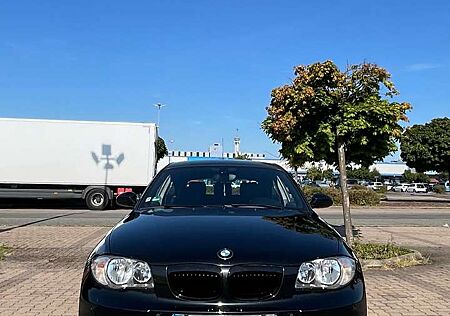 BMW 120 M Sportpaket - VOLL!!