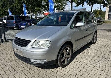 VW Touran Volkswagen 1.9 TDI Klimaauto Kamera