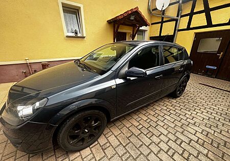 Opel Astra Edition