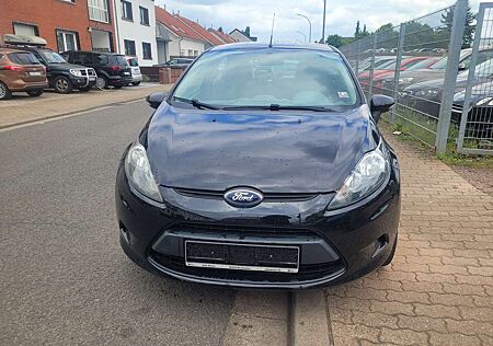 Ford Fiesta 1242