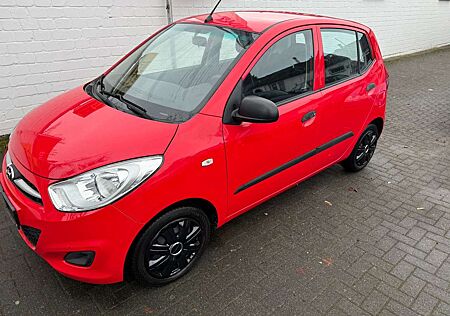 Hyundai i10 1.1 Style Klima 4-Türig Tüv neu Allwetter