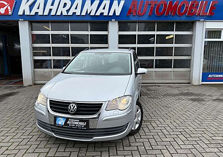 VW Touran Volkswagen United 7 Sitzer