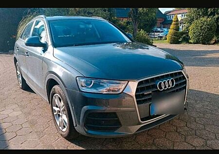 Audi Q3 2.0 TDI quattro