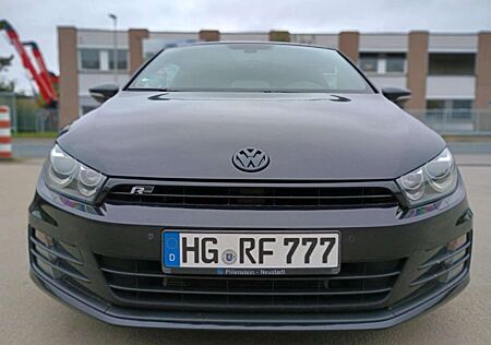 VW Scirocco Volkswagen 1.4 TSI (BlueMotion Technology)