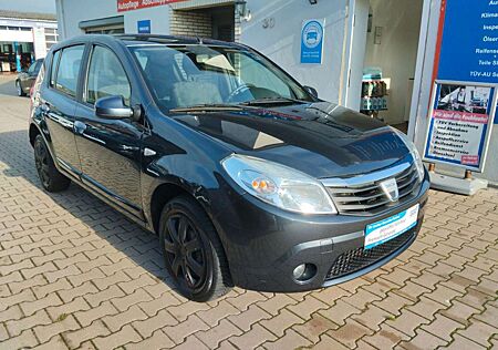 Dacia Sandero Laureate TÜV-AU 11-2027