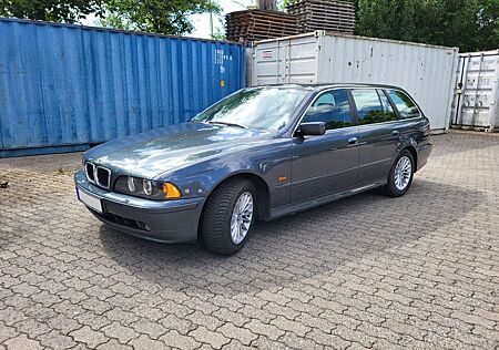 BMW 525i 525 touring