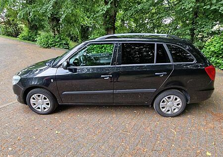 Skoda Fabia 1.2 TSI Combi COOL EDITION