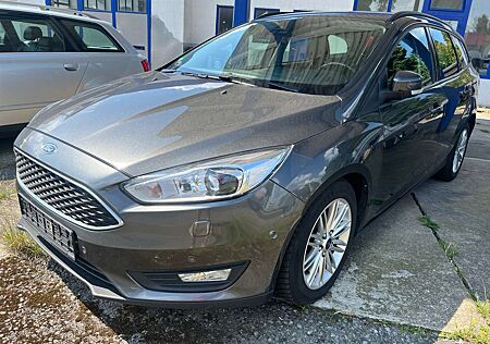 Ford Focus 1.5 TDCI Turnier Business Automatik