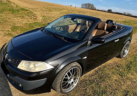 Renault Megane 1.9 dCi FAP Coupe-Cabriolet Dynamique