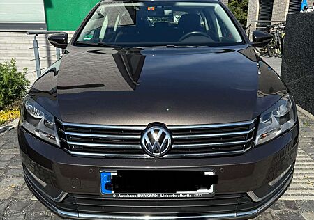 VW Passat Variant Volkswagen 1.4 TSI DSG BlueMotion Technology Comfortline