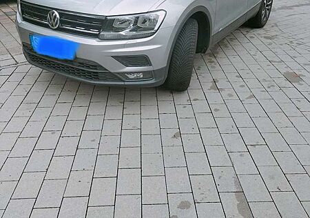 VW Tiguan Volkswagen IQ.DRIVE Start-Stopp 4Motion AHK Pan