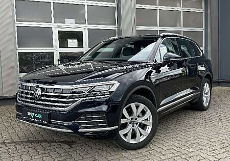 VW Touareg Volkswagen Elegance / Panorama / Standhzg / AHK