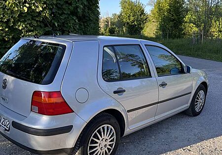 VW Golf Volkswagen 1.4 Comfortline