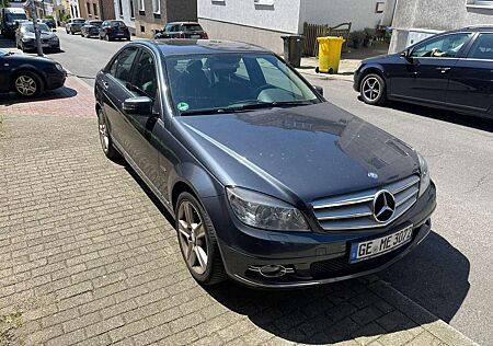 Mercedes-Benz C 180 Kompressor BlueEFFICIENCY Avantgarde