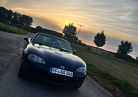 Mazda MX-5 1.6i 16V Silver Blues