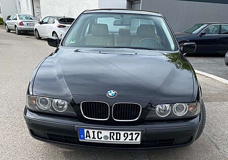 BMW 520i 520