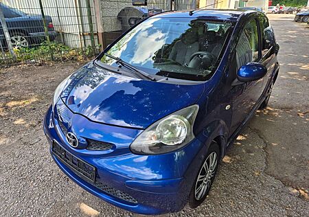 Toyota Aygo Blue Tüv Neu