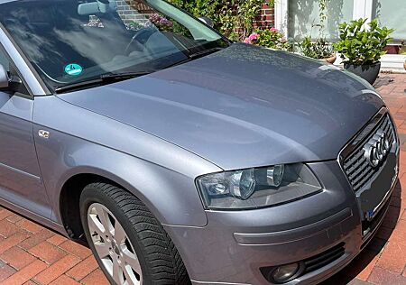 Audi A3 1.8 TFSI/Sportback/S-Tronic/Automatik/Ambiente