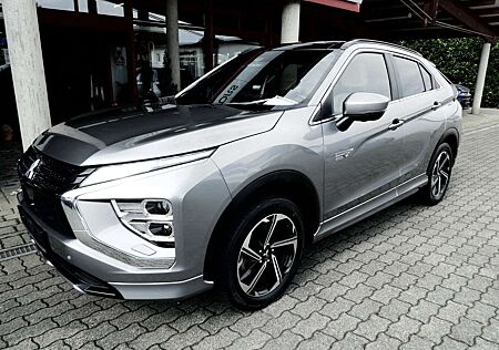 Mitsubishi Eclipse Cross Plug-In Hybrid Top SD Leder