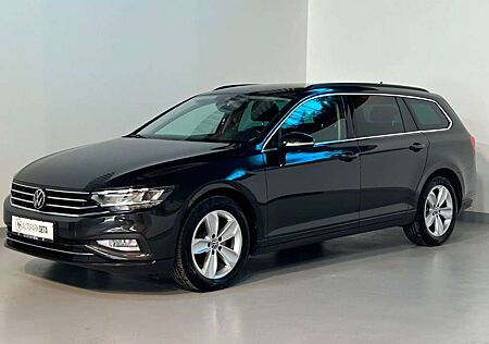 VW Passat Variant Volkswagen Passat 2.0TDI DSG Var. Busin. NAV*LED*AHK*LANE