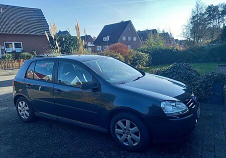 VW Golf Volkswagen V Tüv neu